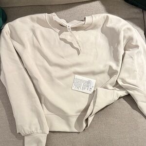 Women's Lululemon Cream Sweatshirt